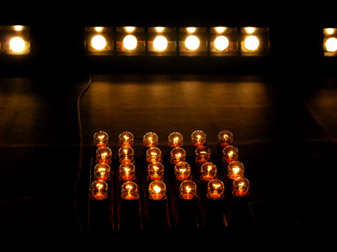 DAS SYSTEM, Mettre en scène TNB Rennes, 2008.12