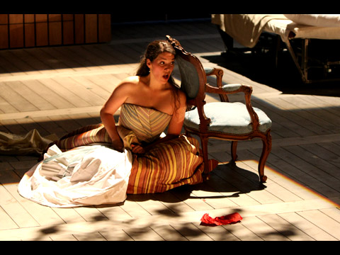 LE NOZZE DI FIGARO, Opéra de Lille, 2008.12