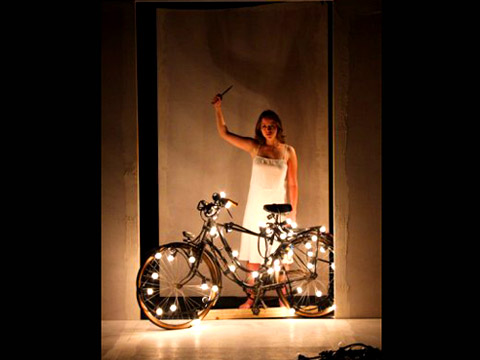 399 SECONDS, TNB Rennes, 2009.11
