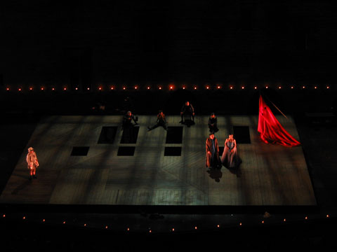 LE ROI LEAR, Cour d'honneur du Palais des Papes, 2007