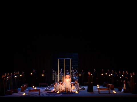 LA VESTALE, THEATRE DES CHAMPS ELYSEE, 2013.10