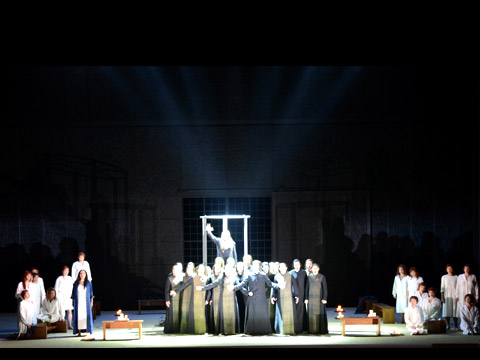LA VESTALE, THEATRE DES CHAMPS ELYSEE, 2013.10